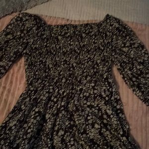 Cute long sleeve floral dress